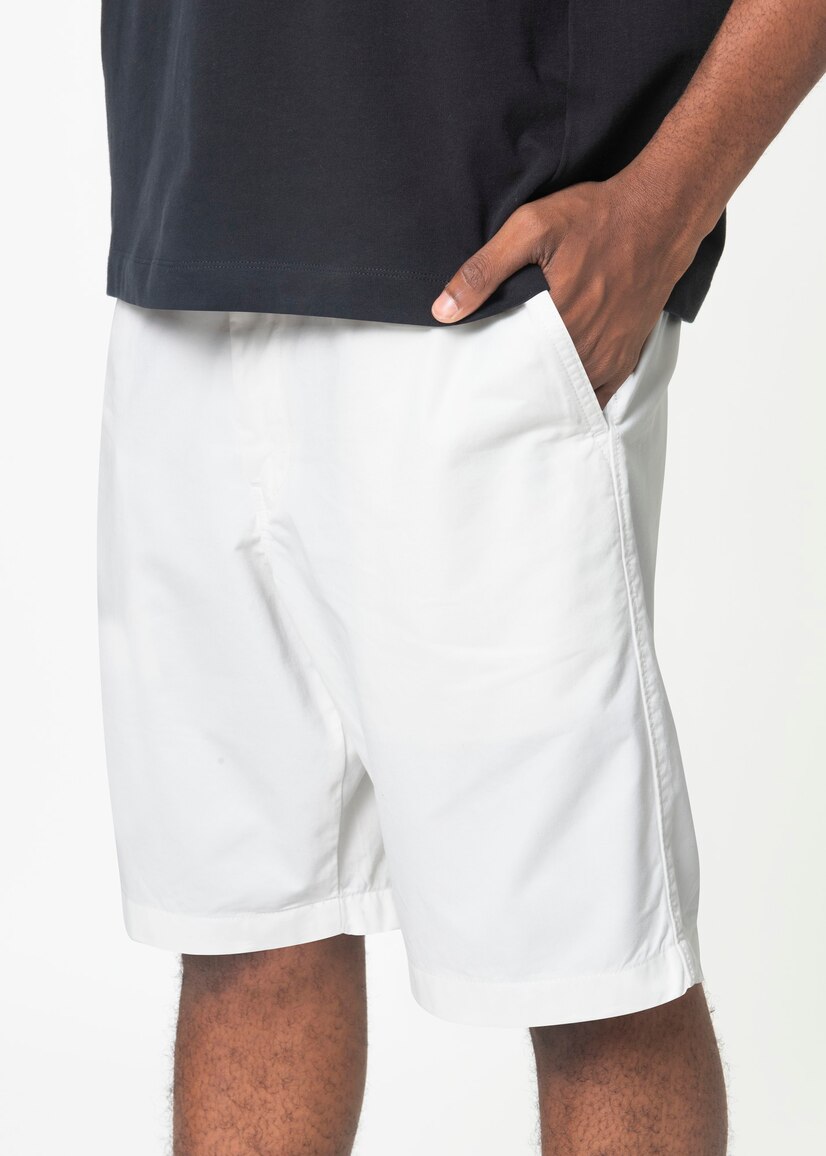 white-shorts3.jpg